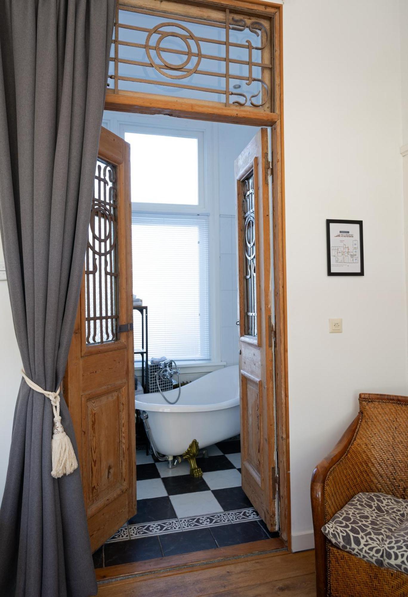 Bed & Breakfast Het Oude Postkantoor Yerseke